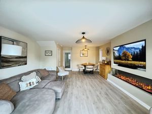 Photo 15- click for photo gallery